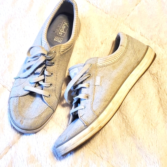 Womens grey Keds shoes. Size 8 used condition - Picture 1 of 7